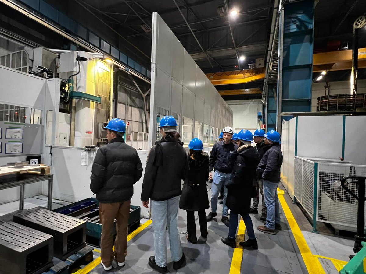 AIDEASProject's tweet image. Today we visited the PAMA factory, AIDEAS pilot, for the Final Review rehearsal. 

It is impressive to see Smart Retrofitter, Condition Evaluator, Fabrication Optimiser, PM, and Machine Passport working together on the plant floor. 

Everything is ready for the final Review!