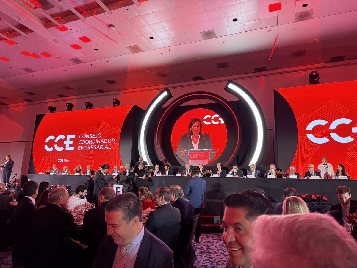 Enorme gratitud a <a href="/fcervantes5/">Francisco Cervantes Díaz</a> , Presidente del <a href="/consejo/">consejo</a>, por haberme sumado a su Equipo como Presidente de la Comisión de <a href="/SaludCCE/">Comision De Salud CCE</a> , quiero también reconocer su gran labor a favor de #Mexico, donde su liderazgo ha sido fundamental. 

Muchas Grx Paco x la confianza y amistad!!!