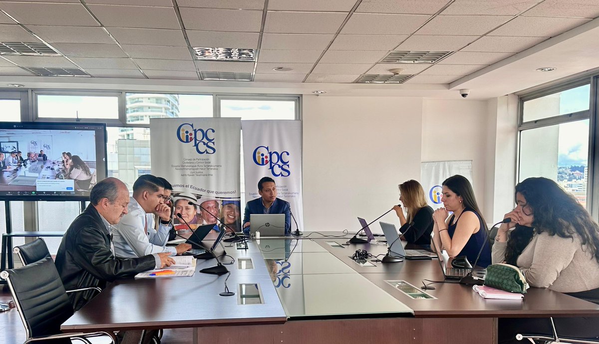 CpccsEc's tweet image. El Equipo Técnico para la selección de las autoridades de los Consejos Nacionales para la Igualdad se reúne para conocer el informe jurídico sobre el estado actual de los procesos.

🔴En vivo⬇️
shorturl.at/4kZx1