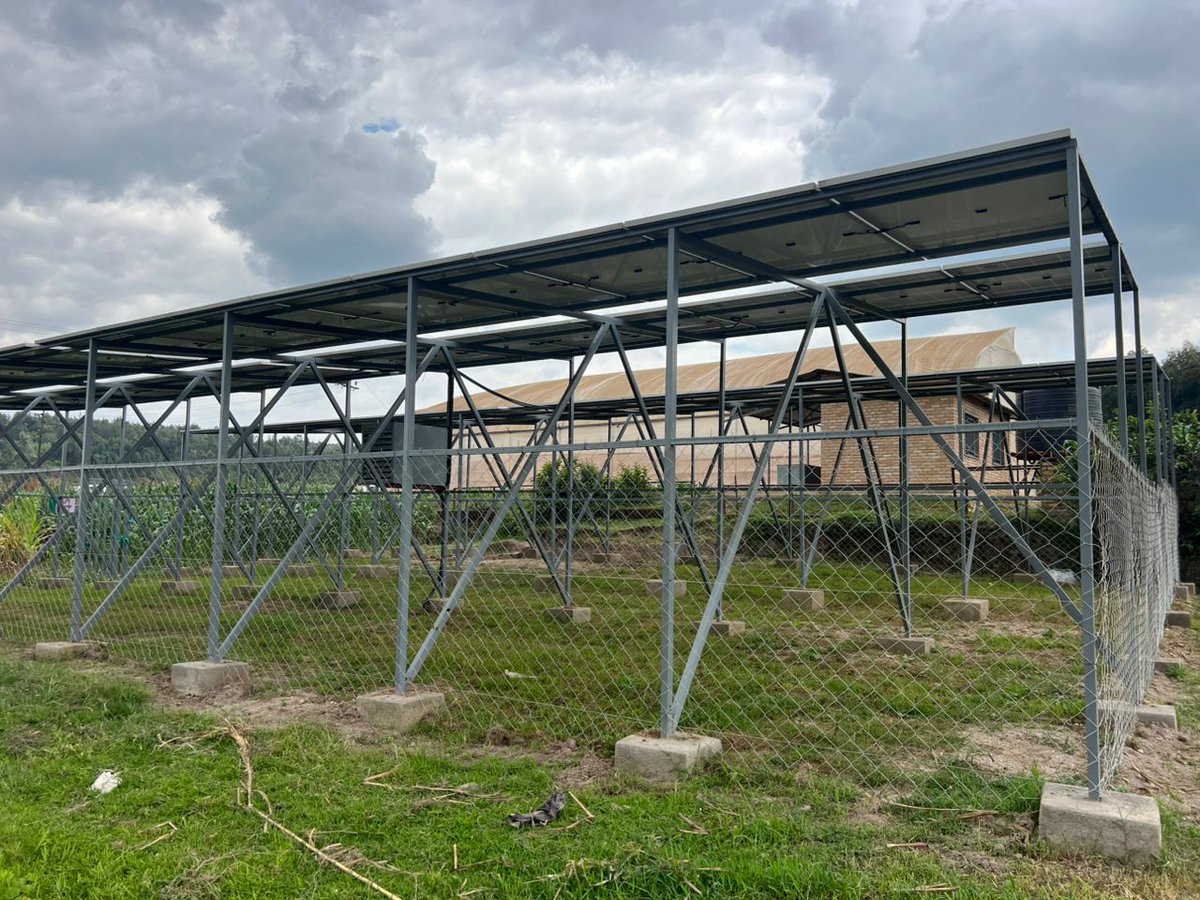 RRwarri's tweet photo. Today in @GisagaraDistr, we launched a 10-hectare solar-powered irrigation system owned by the community members at Nyabuyogera site in #SaveSector. The event brought together officials from @RwandaGender @WFP_Rwanda @RwandaAgriBoard, district leaders, &other JP RWEE partners. https://t.co/6P6gt90Y1E