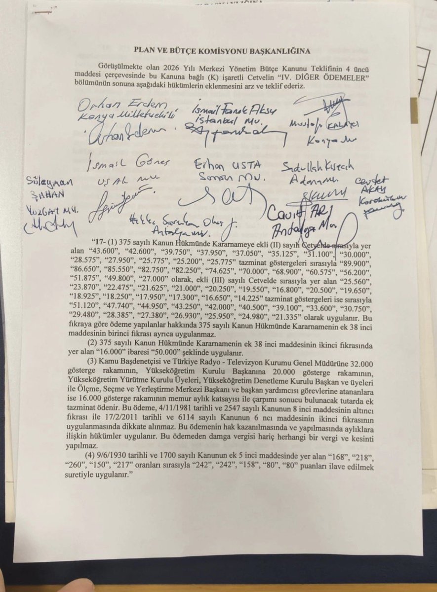 _menderesozer's tweet photo. Bu önerge geri çekilip bütün memur ve emeklilerini kapsayan bir reform yapılmalıdır,

En düşük memur maaşı, en yüksek işçi maaşına eşitlenmelidir.

#EmniyetGörmezdenGelinemez https://t.co/V1UGqaGZ25