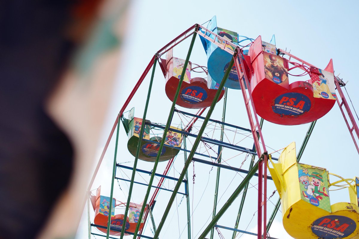A magia do Natal já está  em Pinheiro!
As cores, os detalhes e a magia vão tomando conta da cidade, preparando tudo para viver uma das épocas mais especiais do ano.