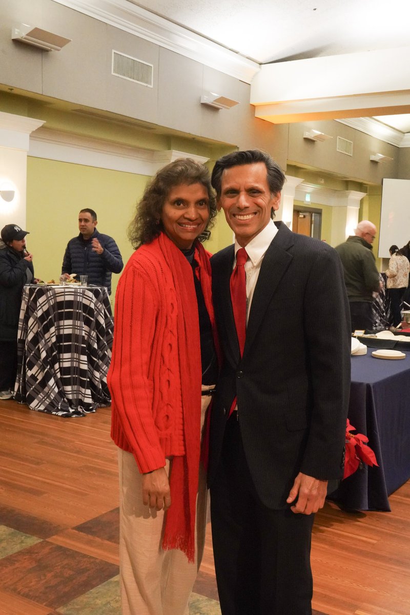 VCUpresident's tweet image. Hosting the VCU Holiday Open House each year is a small but meaningful way to show our gratitude for the excellent work that the entire #VCU community puts forth throughout the year. We hope everyone enjoyed and know that Monica and I are deeply thankful for all that you do!