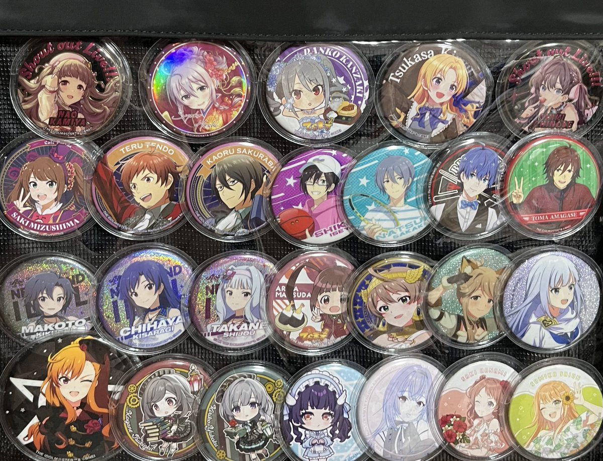 改めて… MOIW2025の痛バ&バッグ完成✌ 担当副担、全員痛バに集合