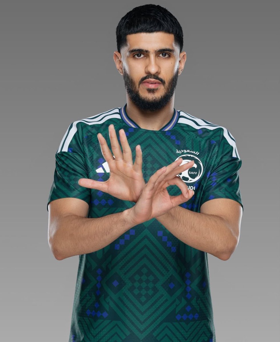 🔅وليد الأحمد بديل مميز لإيبانيز

▪️إني لكم من الناصحين

<a href="/ALAHLI_FC/">النادي الأهلي السعودي</a> 
#الاهلي