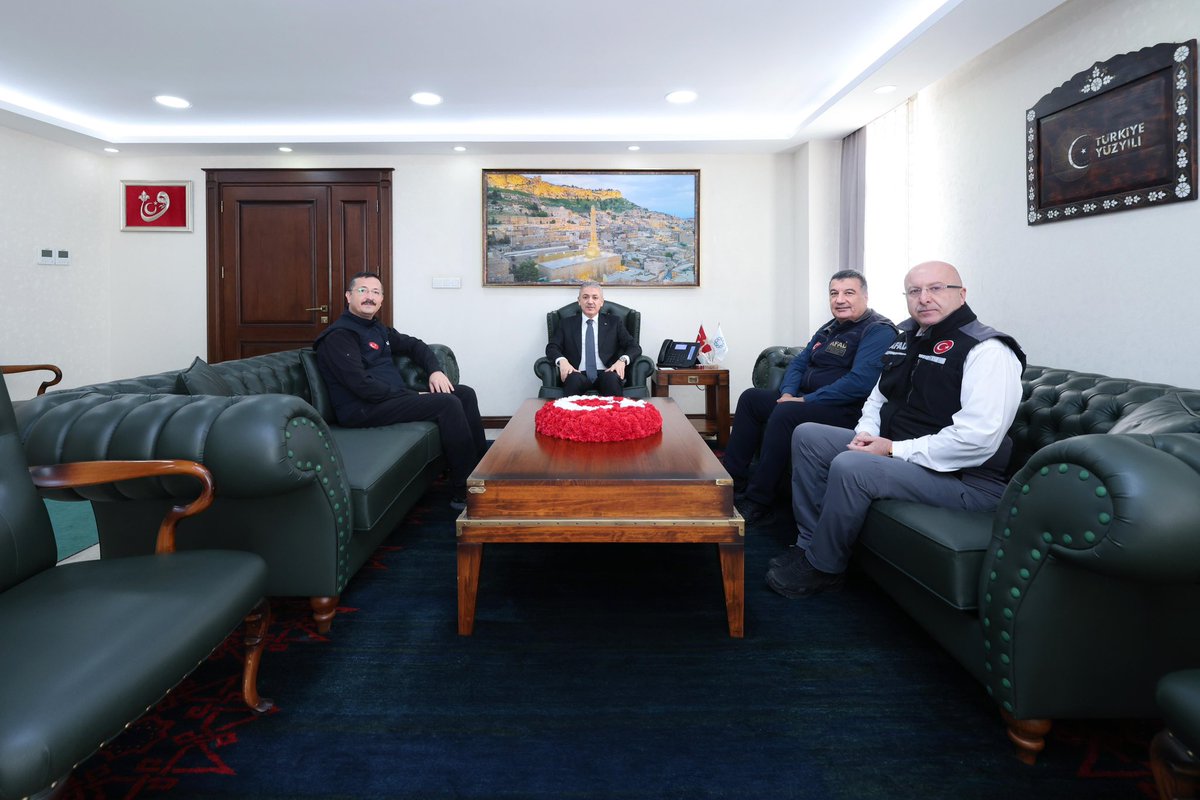 Mardin Valiliği tweet media