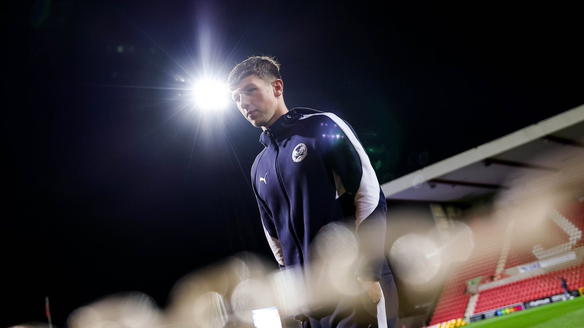 theposh's tweet image. 📷 Checking in.

#pufc