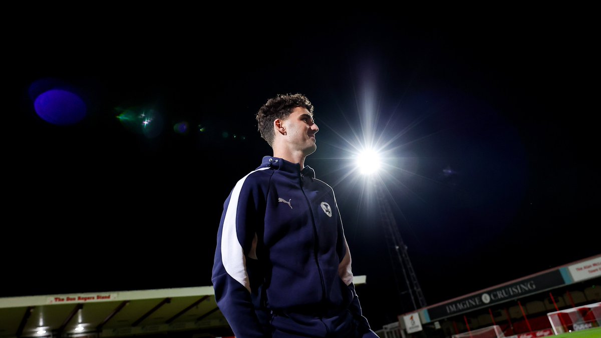 theposh's tweet image. 📷 Checking in.

#pufc