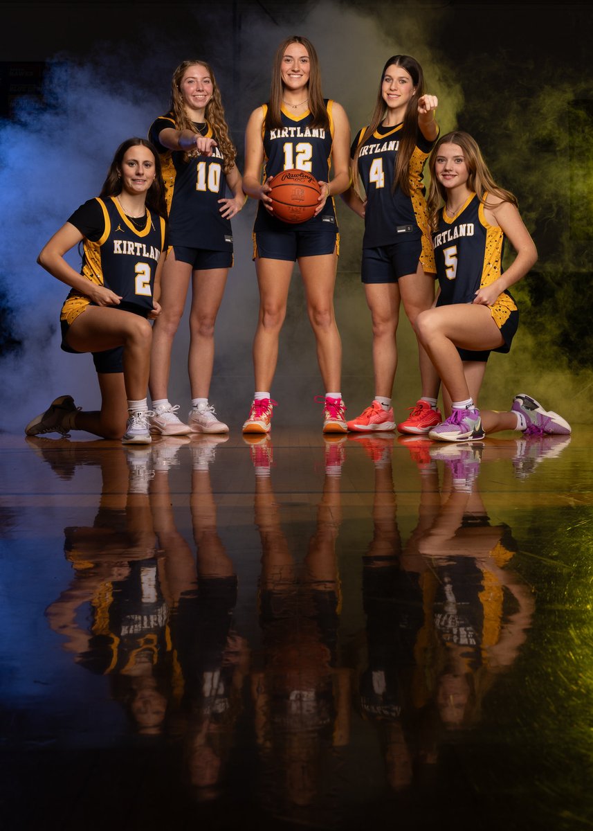 KirtlandGBball's tweet photo. Great work by @picsbyasf 

#TLSTE 🏀 #family https://t.co/BZ1cglEAdN