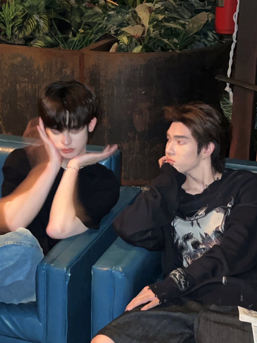 nakanisnakan's tweet image. รักเค้ามั่ยย ไม่รักจะแง 🥺 หลัง ๆ ก็หลับใส่ไปเลยหละ วันหลังมาถามใหม่นะ (พี่เขาไม่ได้กล่าว)

Duang With You Q27
#ด้วงQ27แล้วนะเธอ