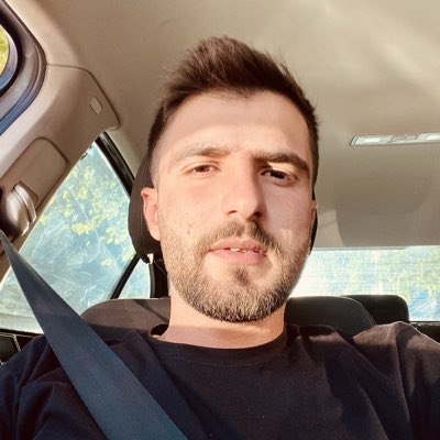 MemetAyann's tweet photo. #YeniProfilResmi https://t.co/t0ponm00Qd