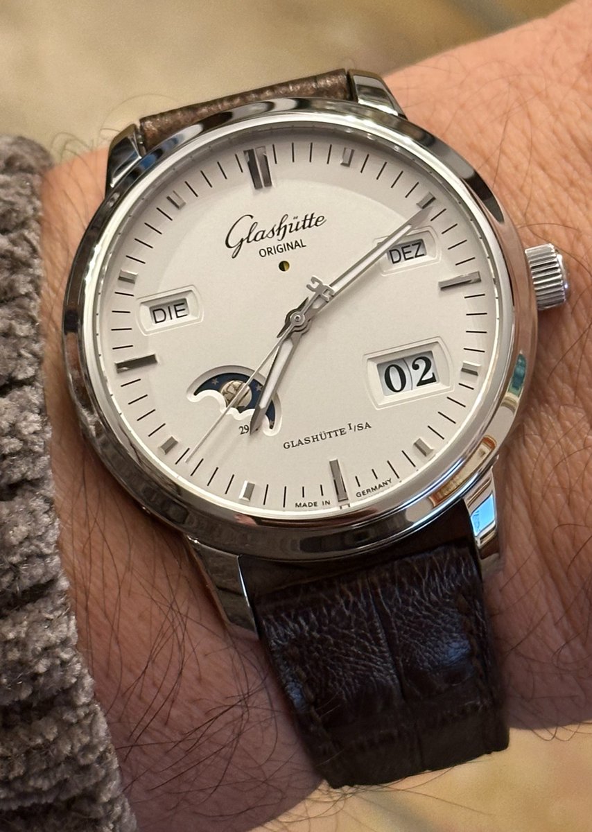 Watchprosite tweet media