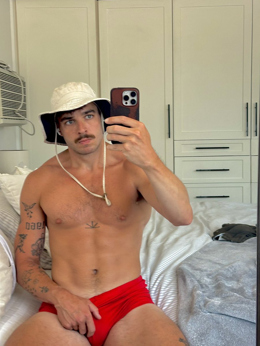 mmmarkpatrick's tweet image. tysm Jst Shoes