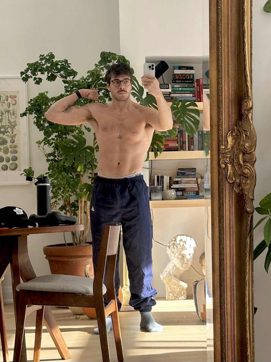 mmmarkpatrick's tweet image. tysm Jst Shoes