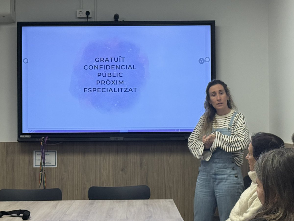 Avui a la presentació a #Flaçà del SIAD, Servei d’Informació i Atenció a les Dones.