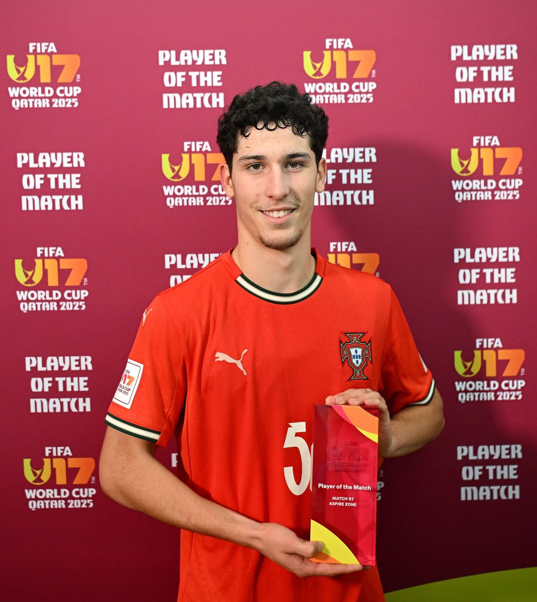 Wolves3rb's tweet image. 🚨🚨- حسب موقع NOW |

هناك 6 اندية تراقب جوزيه نيتو 

• ليفربول 
• تشيلسي 
• مارسيليا
• نابولي
• بايرن ميونخ
• باير ليفركوزن

- يوجد في عقد اللاعب شرط جزائي بقيمة 30 مليون يورو