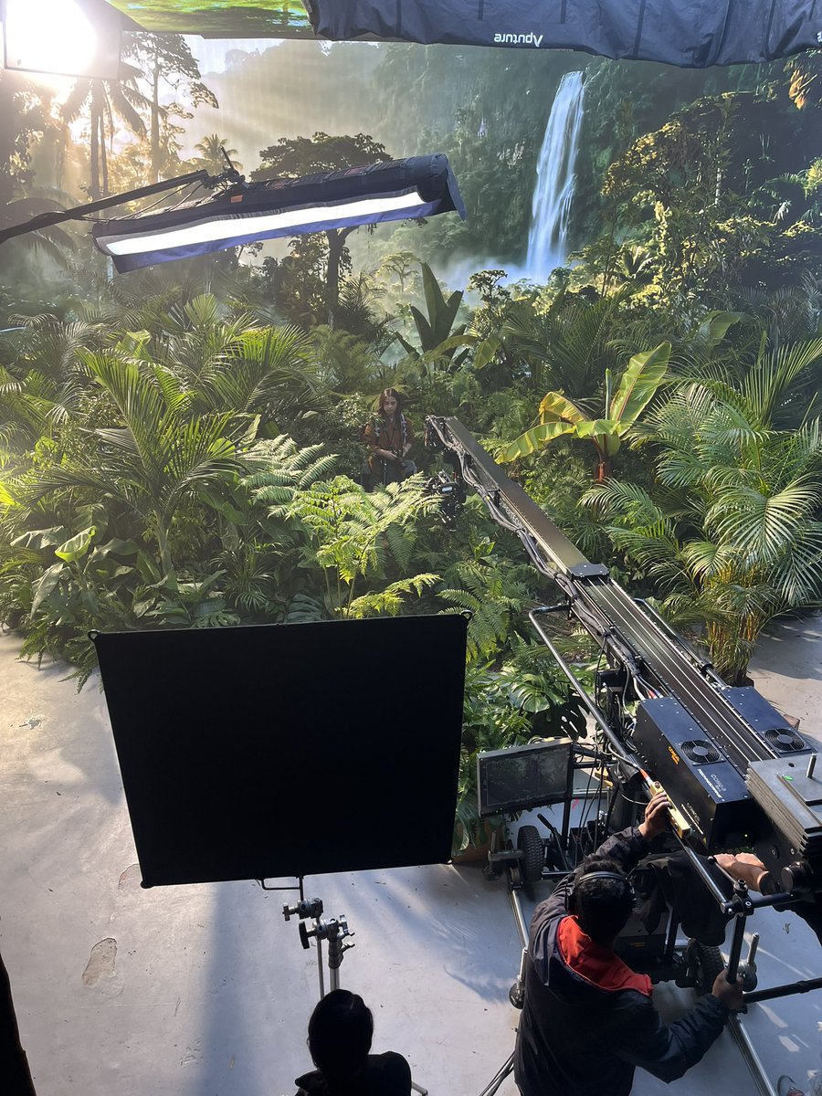 El set que he creado para esta grabación….increíble. 
Todo, todo, lo que uno sueña y se propone, con constancia se cumple. 
Gracias Camilo Mateus por nunca dejar de creer en lo que amas hacer. Crear con naturaleza.