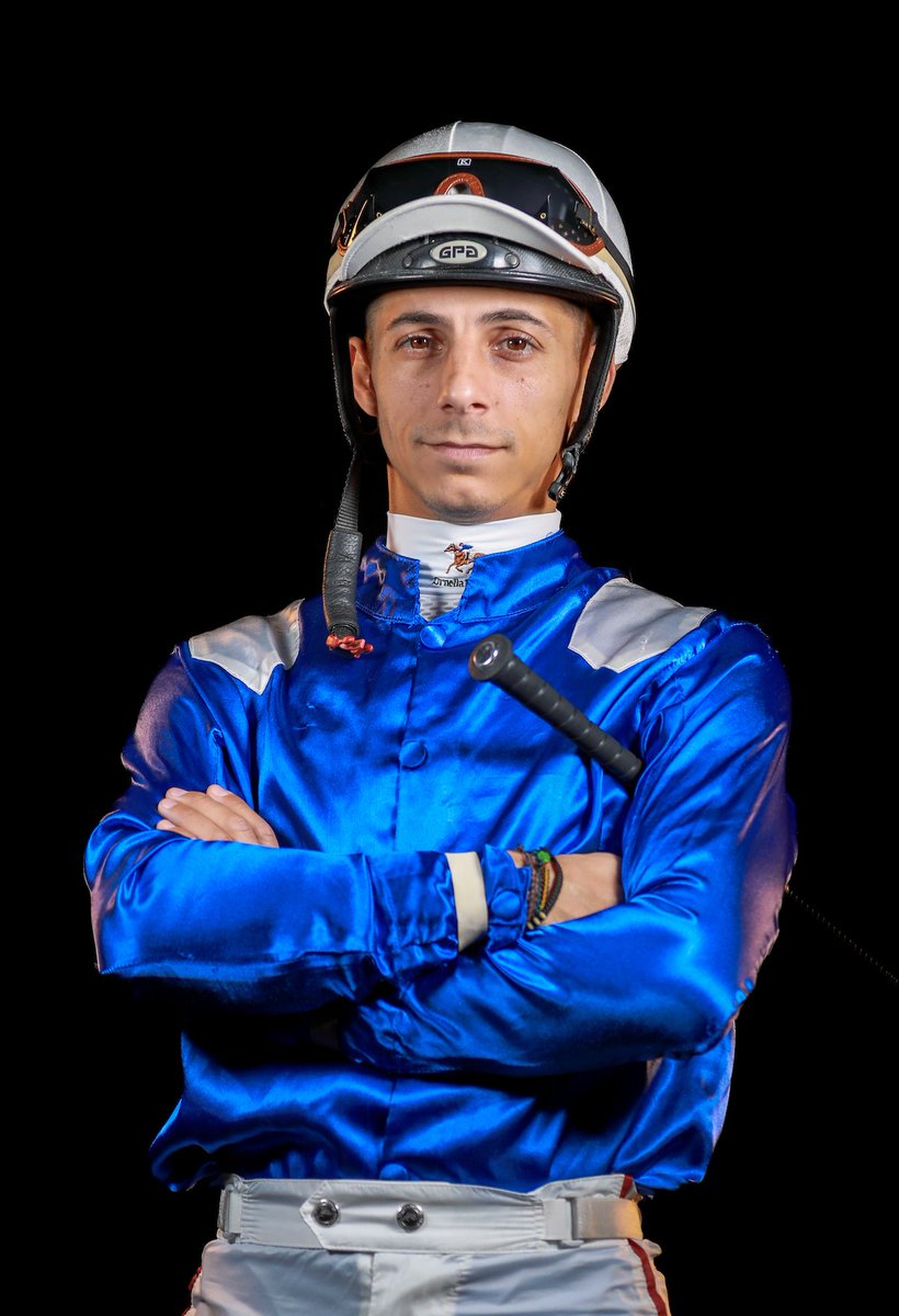 UMBERTO RISPOLI y ANTONiO FRESU estaran montando en HONG KONG y DUBAI respectivamente, Rispoli ganador del Preakness Stakes y del ultimo mitin en Del Mar tiene compromisos con HKJC y FRESU estará en acción estas 3 semanas en Dubai y Abu Dhabi, ambos ya van volando a sus destinos