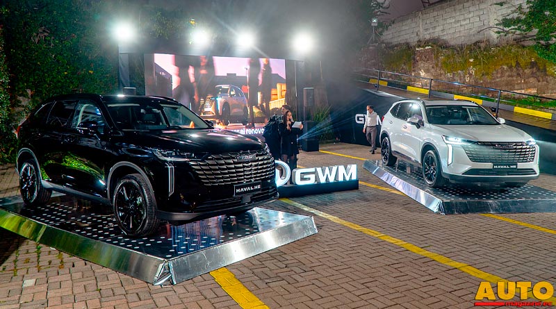 AutomagazineEc's tweet photo. Haval H6 de Ambacar se estrena en Ecuador con dos versiones híbridas: ⚡️⬇️
https://t.co/BoVe2WI558
#AutoMagazineEc #AutoMagazine #AutosEcuador #AutosEc #HavalH6Hybrid #GWM #Ambacar @GlobalHaval @gwmsaudi @AmbacarEcuador @Ambacar @havalsaudi https://t.co/6DLwgozpEt