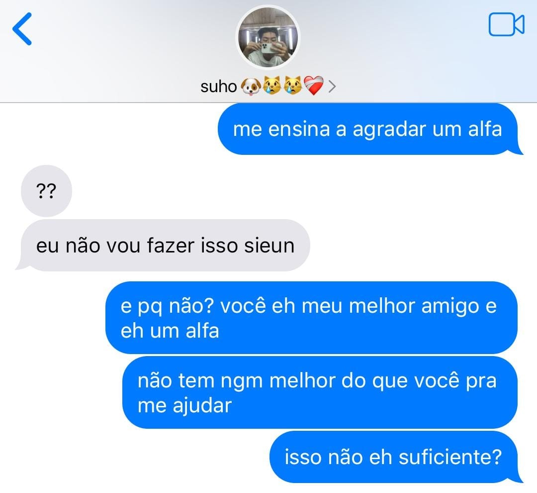 sieunnlover's tweet photo. #shse au – DESIRE

Onde Yeon Sieun é um ômega mimado, e Ahn Suho é seu melhor amigo disposto a fazer qualquer coisa por ele. O problema é que o pedido de sieun cruzou a linha entre amizade e desejo que os dois reprimiram a muito tempo. https://t.co/cY5MyrkclX