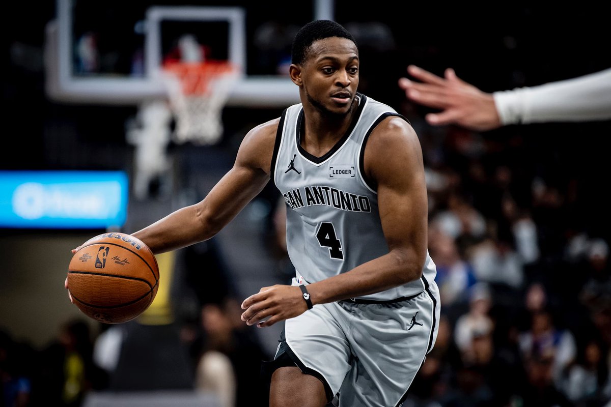 PropsToProfits's tweet photo. NBA Plays December 2nd:

Karl-Anthony Towns Over 1.5 3PM⬆️
De’Aaron Fox Over 31.5 PA⬆️
Immanuel Quickley Over 5.5 Assist⬆️
Jalen Brunson Over 27.5 Points⬆️

$200 to someone that ❤️ and 🔄 when we sweep https://t.co/yaZttCQqiq