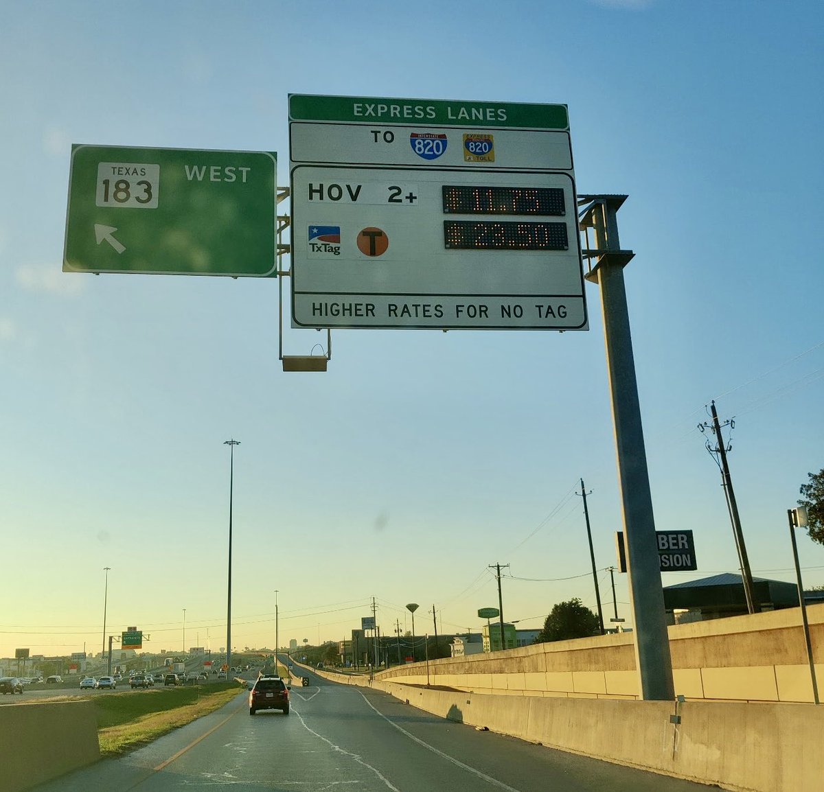 LFGweb3's tweet image. these toll prices in north texas are ludicrous and are literally highway robbery; we need a tunnel system here…or some rockets to go from dallas to houston @elonmusk 👀😂
📷: taken today at 4:54 pm at industrial blvd/183 
@GovAbbottPress 
@TollTagNews
