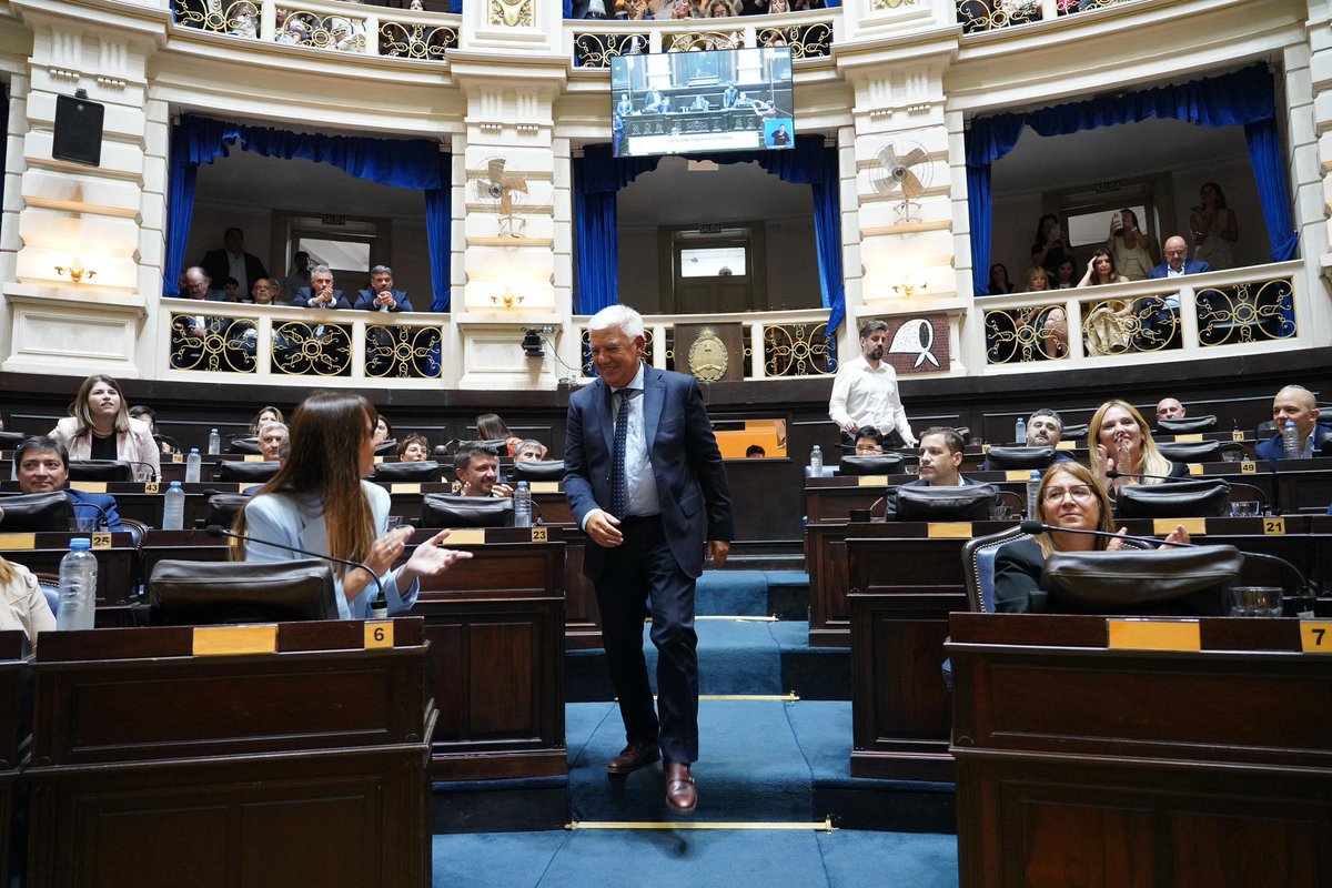 🏛️ | Las y los diputados de la provincia de Buenos Aires me han elegido nuevamente como presidente de <a href="/HCDiputadosBA/">Diputados BA</a>, una responsabilidad que asumo con orgullo y enorme compromiso.

Voy a seguir trabajando junto a las legisladoras y los legisladores de todos los espacios para