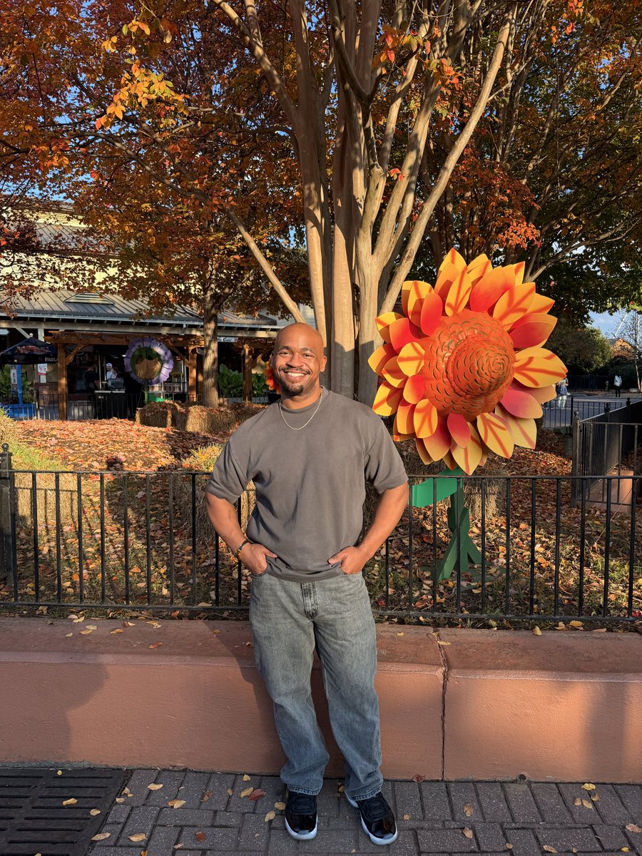 Vermicious Knid (@itspeef) on Twitter photo 