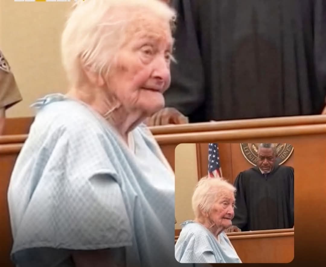 سيدة 91 عامًا سرقت دواء لزوجها المريض بعدما ارتفع سعره جدا ولم تستطع دفعه. 

أوقفتها الشرطة وقبضوا عليها فأنهارات ونُقلت للمستشفى، ثم ظهرت أمام القاضي وهي بزي المستشفى ويدها مقيدة. وبعد سماع قصتها، أسقط التهمة عنها

وانتقد تصرف الشرطة معها وأمر برعايتها هي وزوجها وتوفير تكاليف