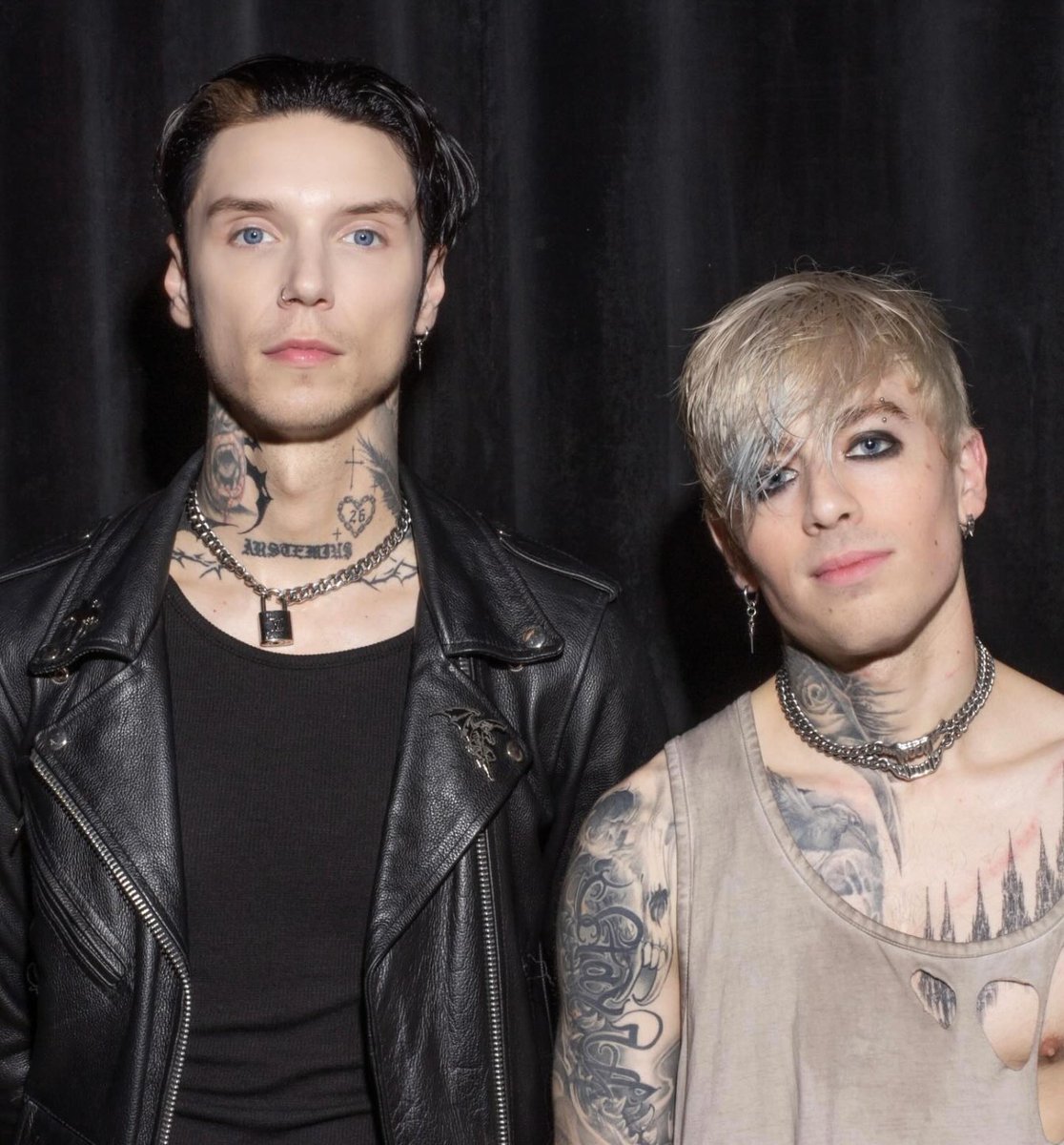 SOTSPodcast's tweet image. Black Veil Brides and TX2 to release new collaborative single The End of Us at midnight.