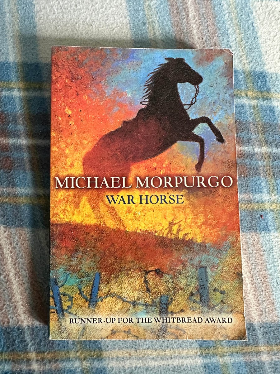 HoneyburnBooks's tweet image. 💖 2002 War Horse - Michael Morpurgo(Egmont) 💖 by Honeyburn Books (UK)

Starting from 🤑 £3.50 🤑

Shop now 🛍️ at tinyurl.com/2cf5k8y6

#MichaelMorpurgo #WarHorse