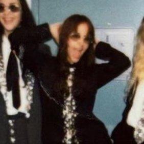 Rentw_ift's tweet image. Soy tan feliz con tan poco 🤧💛