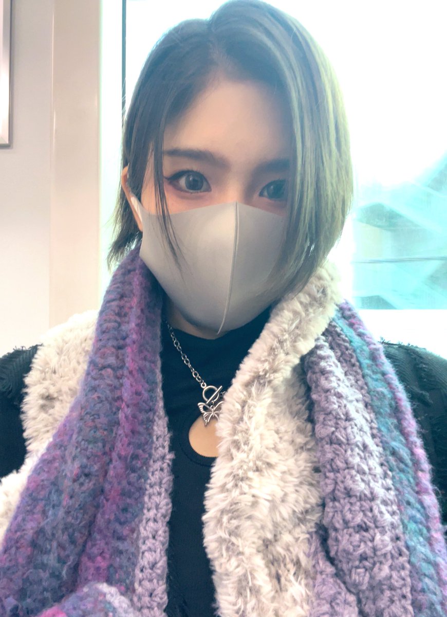 .𖥔 ݁ ˖ ᯓ★ вυттєяfℓу tweet media