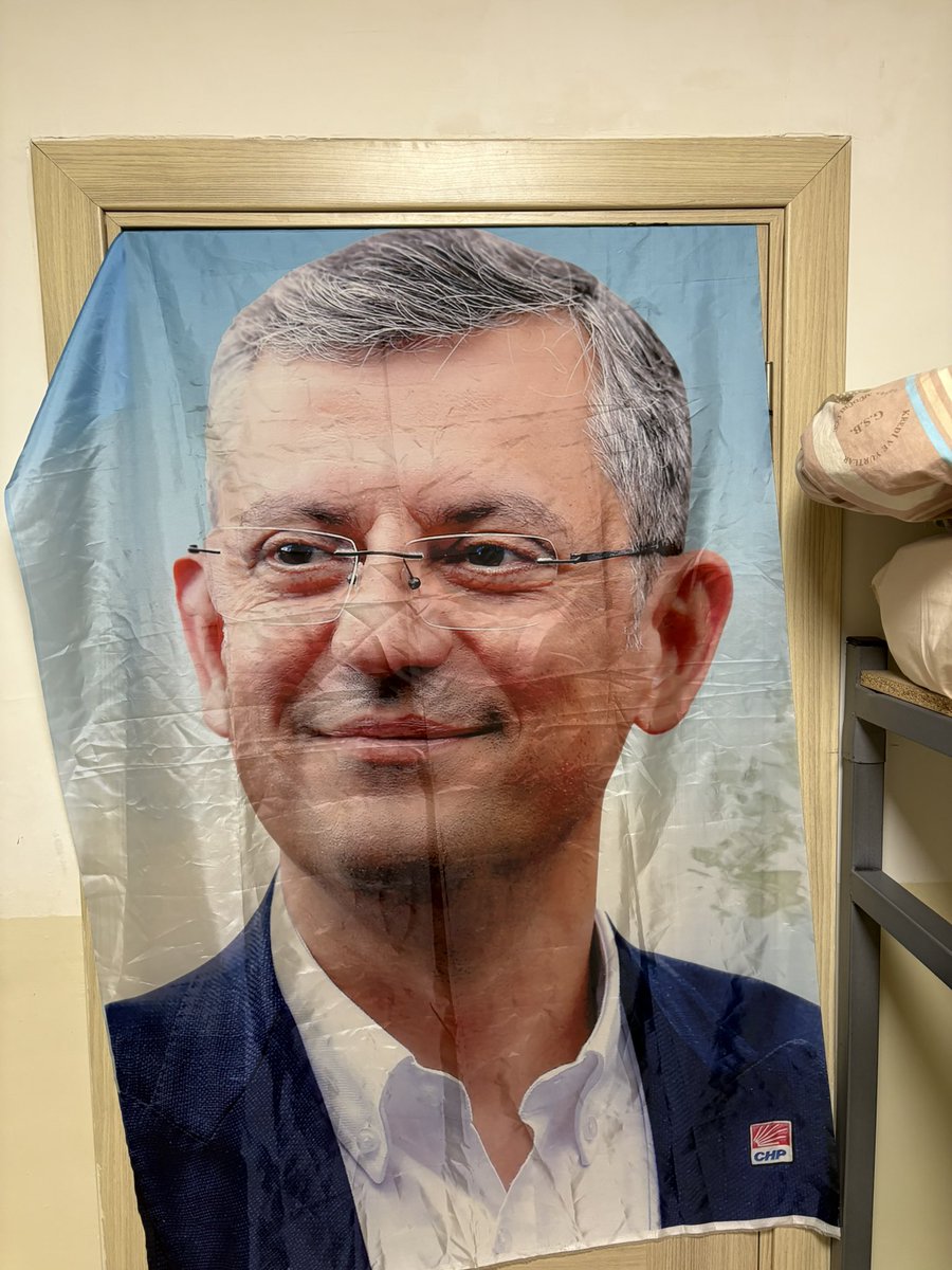 ozguryep's tweet photo. Bizim Genel Başkanımıza bağlılık. 
🫶🏻 @eczozgurozel https://t.co/0p92TXViJS