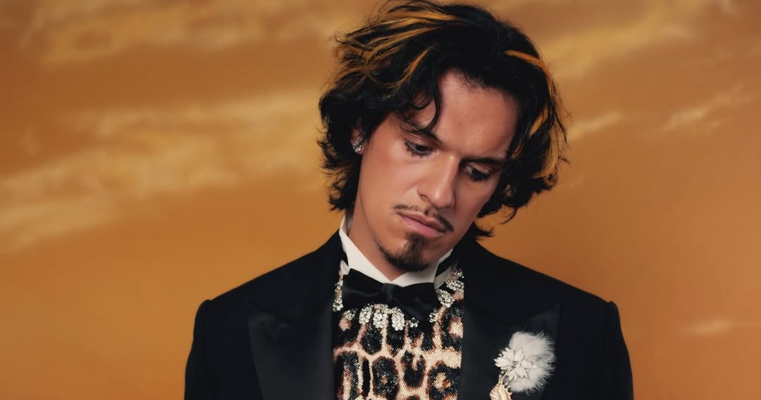 instinctmag's tweet image. Breakup Anthems That Hit Hard: The Best Songs for Exes You Can’t Shake dlvr.it/TPbHh6 #Breakups #breakupsong #GayRelationships #OmarApollo