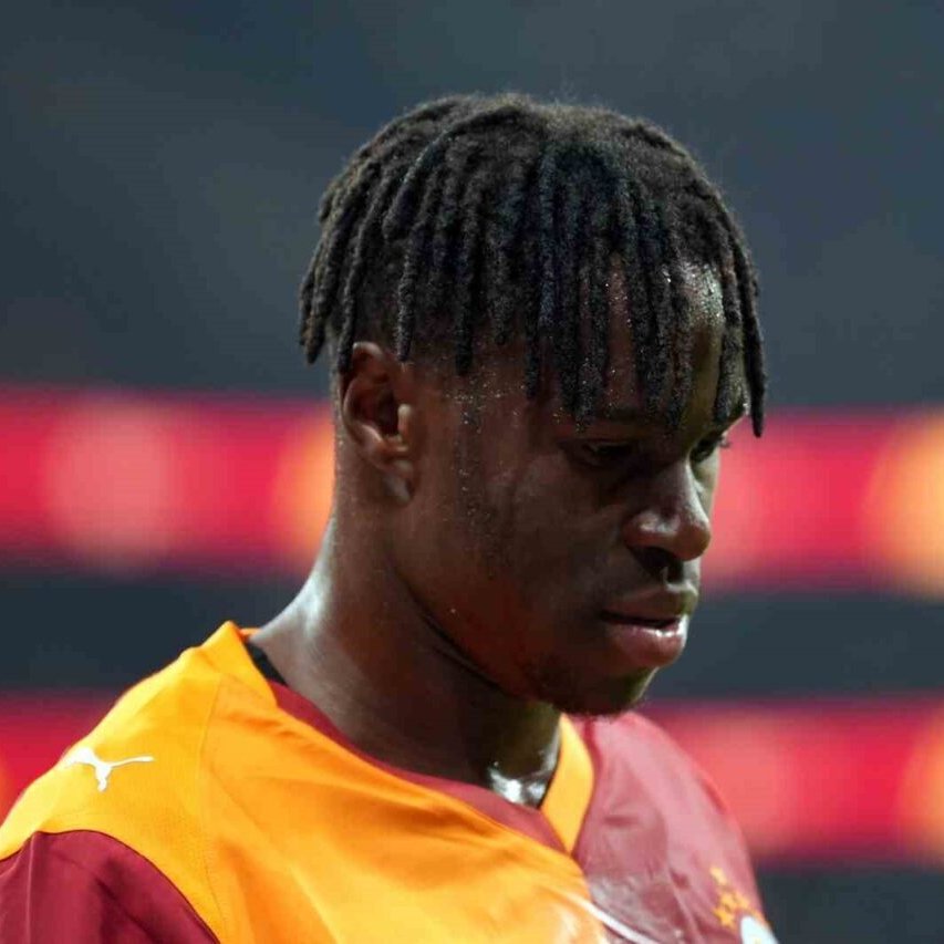 forzacimbom's tweet photo. Kaya Temel: "Jakobs ve Singo'nun Monaco maçına yetişmesi zor ihtimal." https://t.co/u2acbDpc85