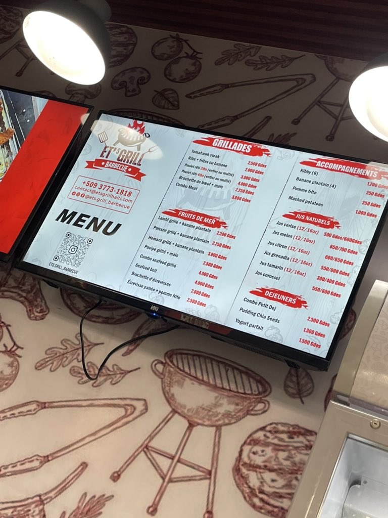 isaacaltidor's tweet photo. If you go to the #FoodCourt at the Tanis Jumelle complex, stop by ET's Grill. A delicious GRILLED MEAL awaits you. https://t.co/kJDRuxpMLY
