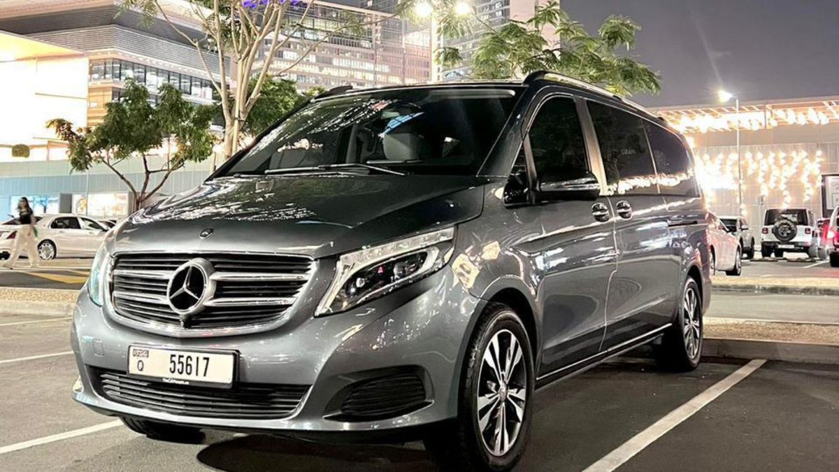 pilotandcar's tweet image. Experience hassle-free travel in Dubai with our easy booking service—anytime, anywhere, and with professional drivers at your service. 

 pilotandcar.ae/chauffeur-serv…

#DubaiTravel #DriverService #LuxuryRides #TravelEasy #Pilotandcar