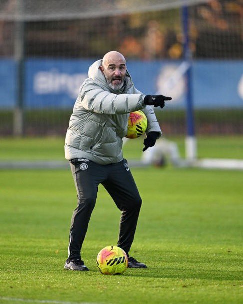 Blue_Footy's tweet photo. 🗣 Enzo Maresca: “Leeds and Bournemouth, both games, especially away, they are difficult for Chelsea, but they are difficult for any team. They’re going to be a different game compared to Barcelona, Arsenal.

We need to be ready, we need to try to win both if we can, thinking that we always go game by game, so the first one is tomorrow, and then we start to focus on the next one.”