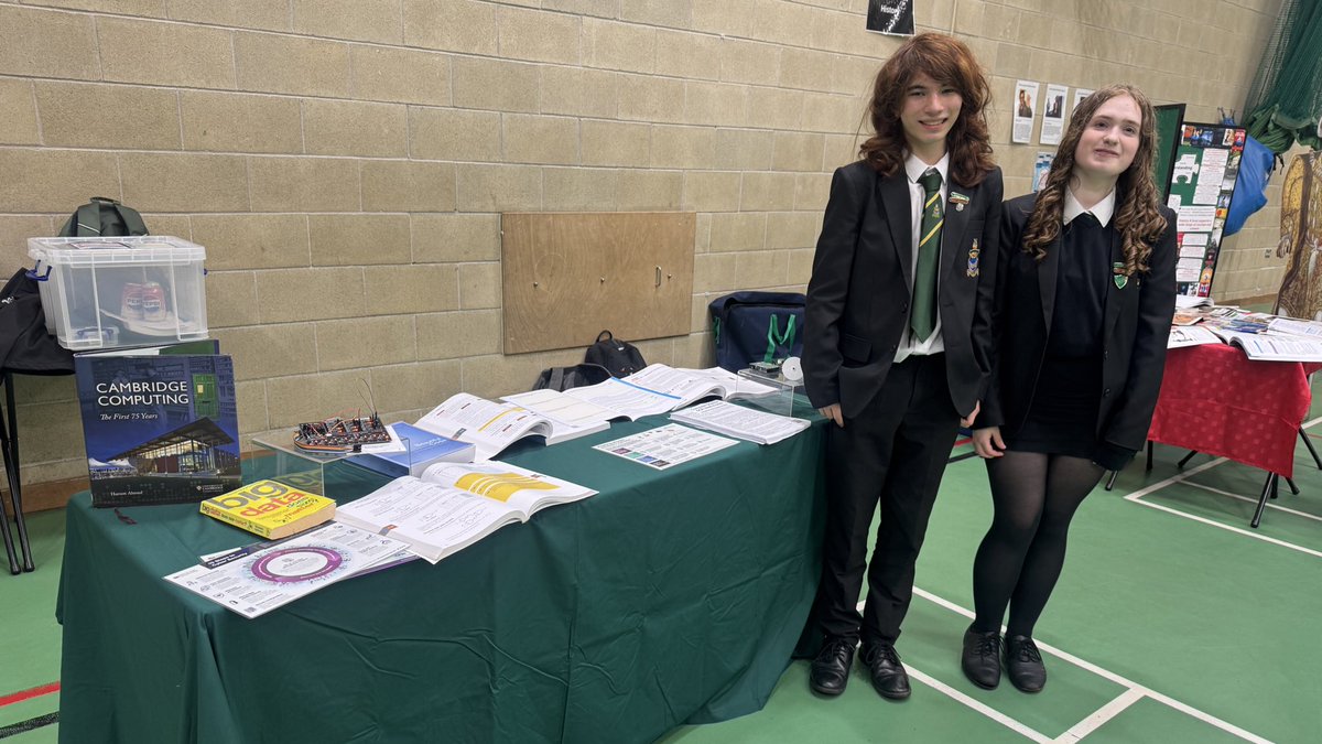 DHSB_MrScott's tweet image. Huge thanks to our amazing Computer Science subject ambassadors for representing our stand so well this evening! #ALevelComputerScience #H446 💻 → #ComputerScience @dhsboys