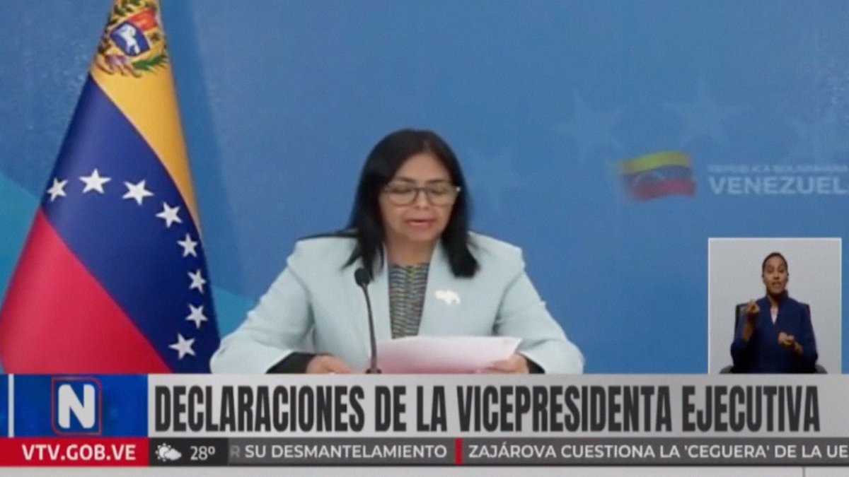 Manuzlaya70's tweet image. Denuncia Oficial sobre #CITGO 🚨
1/4 El Gobierno de #Venezuela, vía @delcyrodriguezv, denunció la complicidad de la AN 2015 con #EEUU para la venta forzosa de CITGO, calificándola de &quot;robo descarado&quot; y &quot;agresión multiforme&quot;. La justicia actuará.