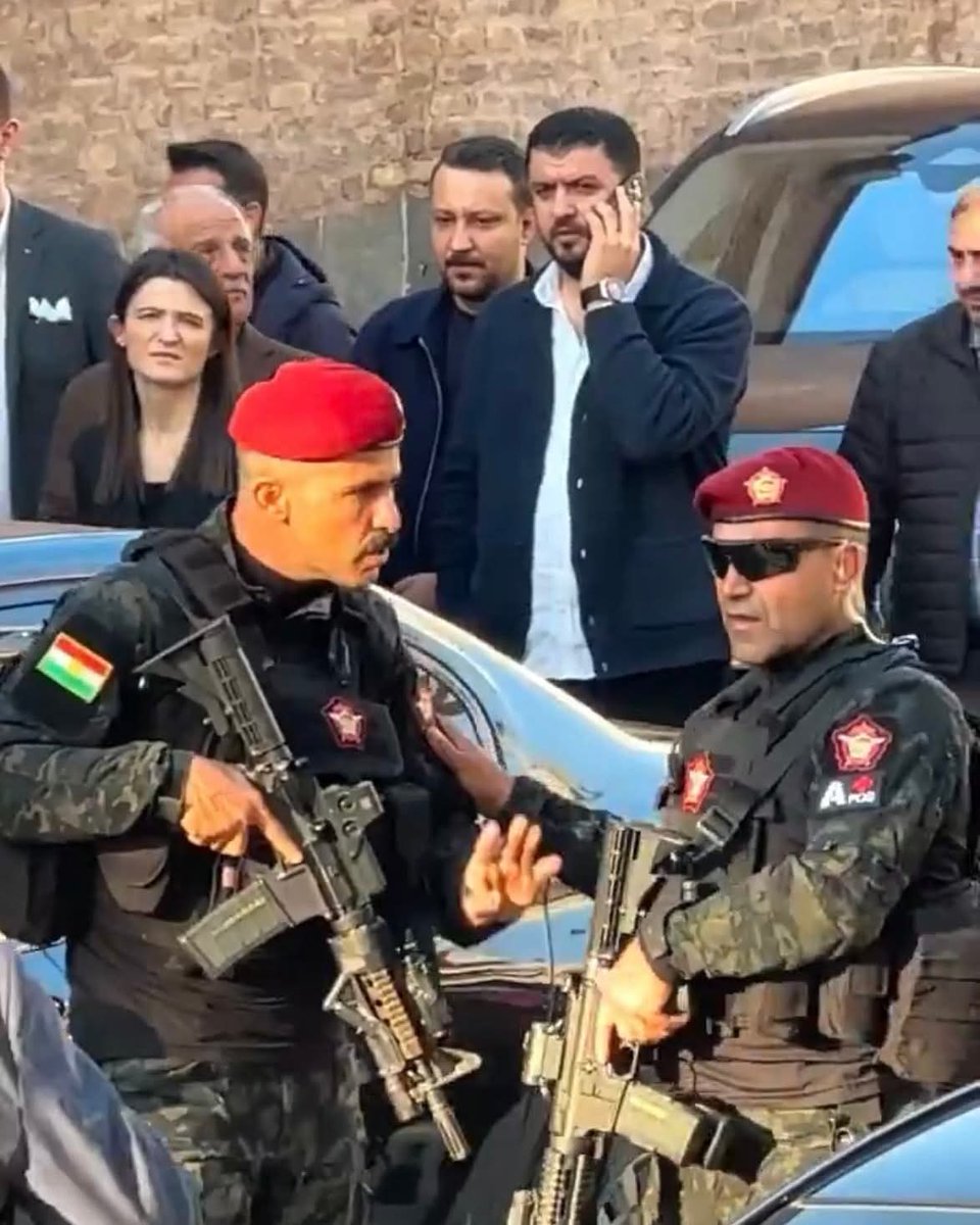 Dingonun ahırına bile uzun namlulu silahlarla kimse giremez ama bu ülkeye rahatlıkla girebilirler. Öyle bir ülke işte.