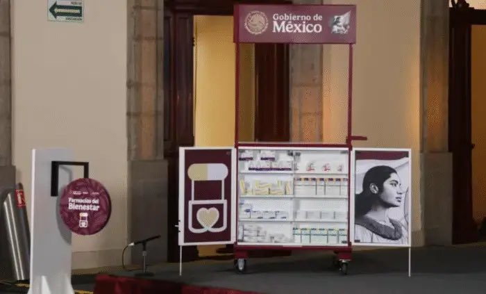 mario_dico50's tweet photo. 🔴 Pasaron de la MegaFarmacia al MicroEstanquillo ; y sin medicinas ! Este gobierno es un FRACASO ⁦@PartidoMorenaMx⁩ https://t.co/qG5KSBfY0E