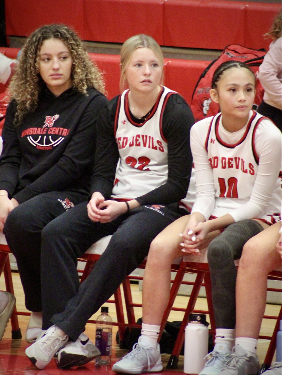 Kayla Flores tweet media