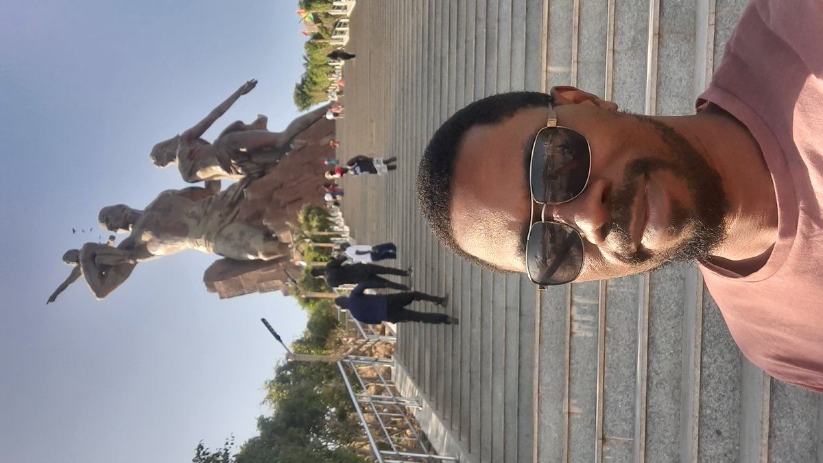 Realkooljosh's tweet photo. @PicturesFoIder I enjoyed my time in Senegal https://t.co/xZIgHBg9z6