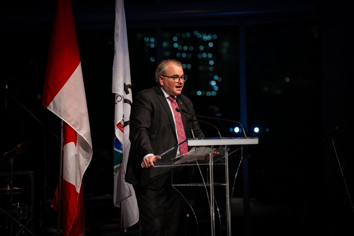 QuebecOttawa's tweet photo. Fiers de célébrer le 50e anniversaire de la @fcfacanada,  pilier de la francophonie canadienne. 

Le BQO était sur place pour réaffirmer son engagement envers une francophonie forte et dynamique. 

Merci à @Liane_Roy_, @_Alain_Dupuis_ et toutes les organisations présentes! https://t.co/KXK9JdaLur