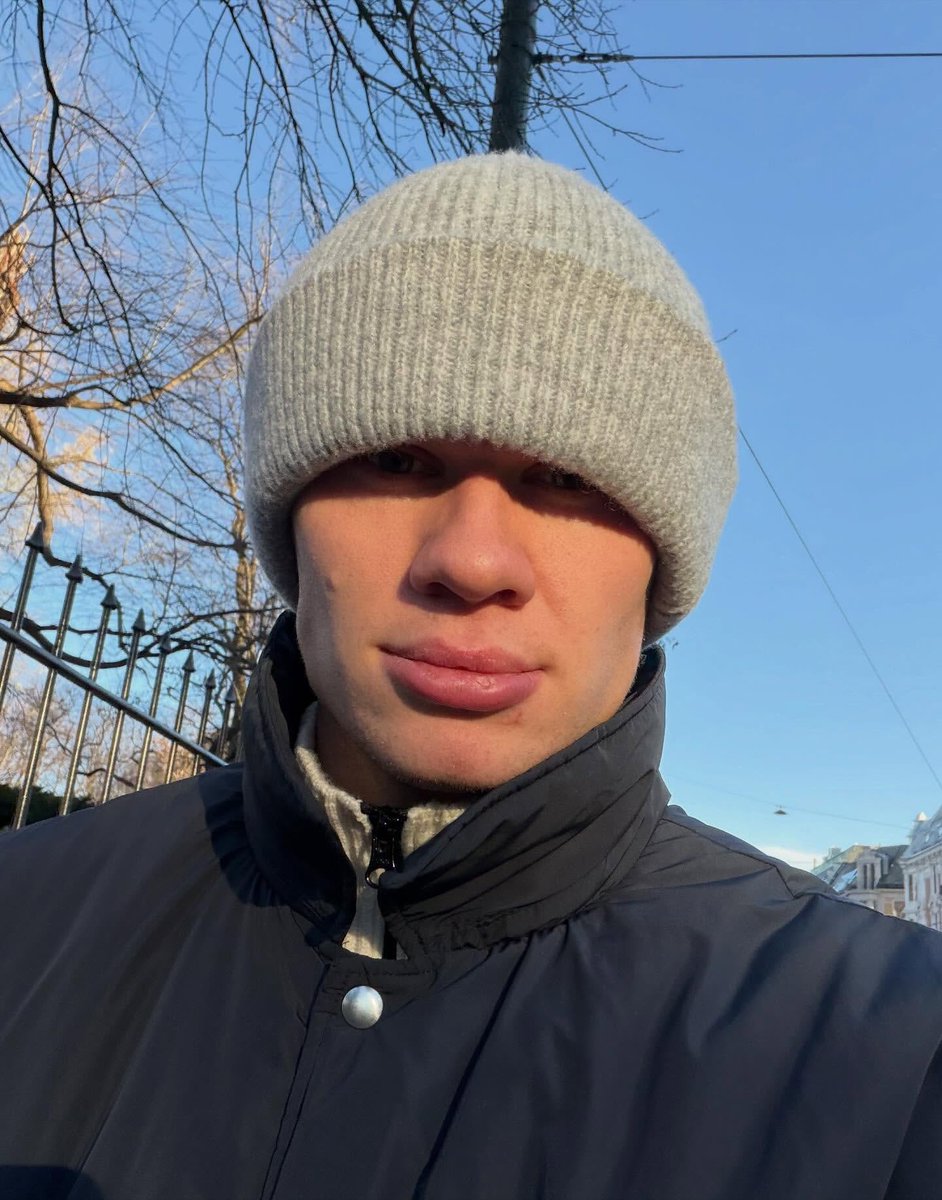 Developbillion7's tweet image. 100 goals is nothing
Erling Haaland the goal machine🔥⚽