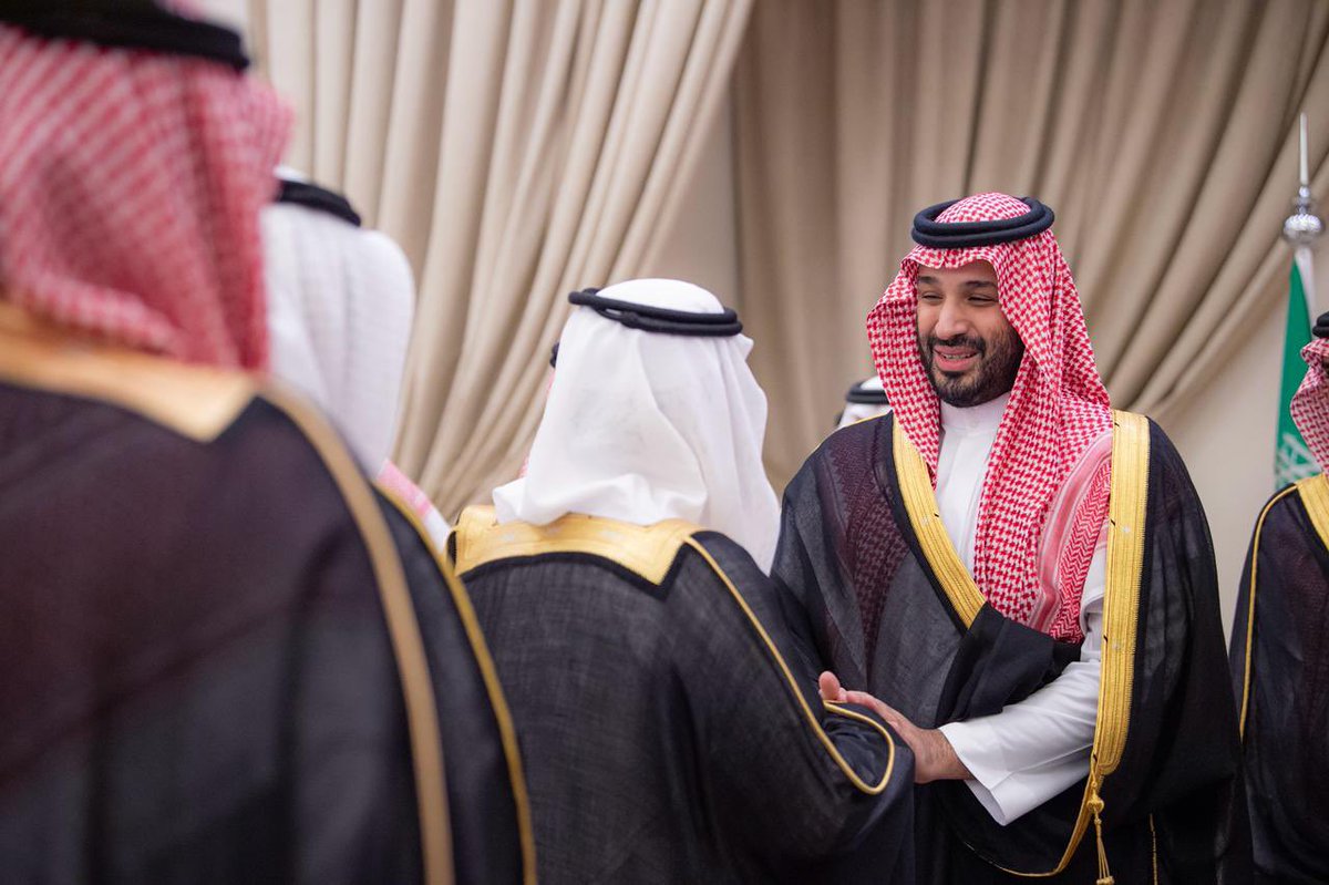 AJELNEWS24's tweet photo. عاجل 🔴 

سمو ولي العهد يستقبل في قصر الخليج بالدمام اليوم، أصحاب السمو الأمراء والفضيلة العلماء والمعالي، وجمعًا من المواطنين الذين قدموا للسلام على سموه -رعاه الله-.

🇸🇦🇸🇦

#نورت_الشرقية_يابوسلمان https://t.co/wONs4HJNa9