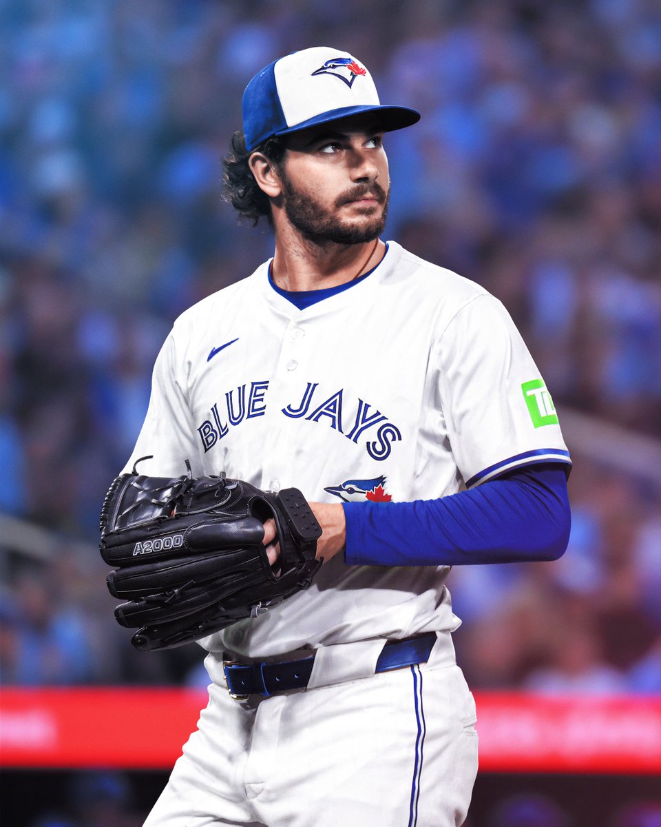 The newest addition to Toronto's rotation 🇨🇦
Dylan Cease is officially a member of the @BlueJays!