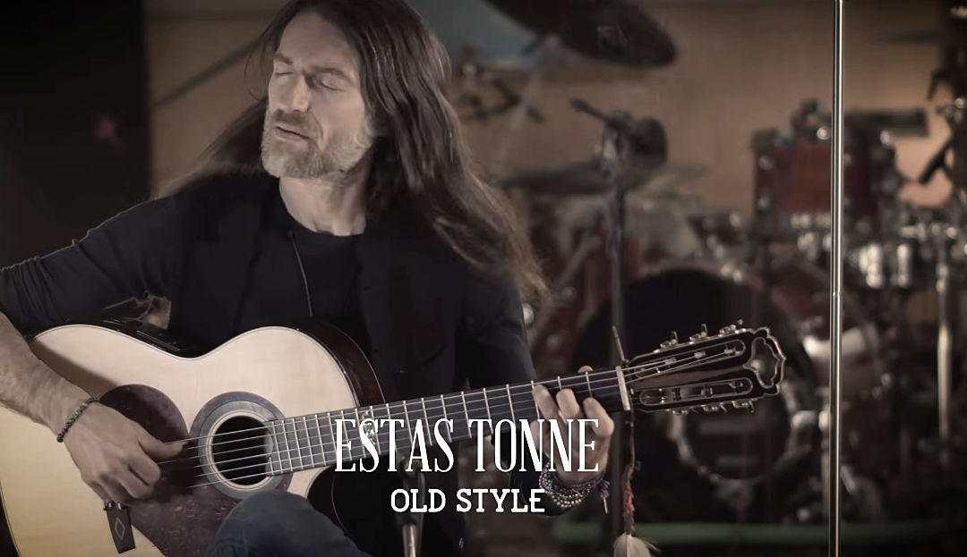 'Old Style'  –  by Estas Tonne

&gt; youtube.com/watch?v=SOSj60…

#ambient #acoustic #guitar #instrumental